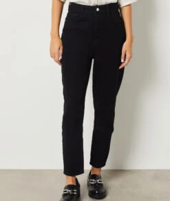 Jeans Mit Hoher Taille Im Karottenschnitt, 100 % Baumwolle SCHWARZ 12 Jeans Mit Hoher Taille Im Karottenschnitt, 100 % Baumwolle SCHWARZ -Damen mode Geschaft 653731705 c