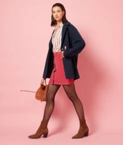 Kurzer Gerippter Rock GRANATROT