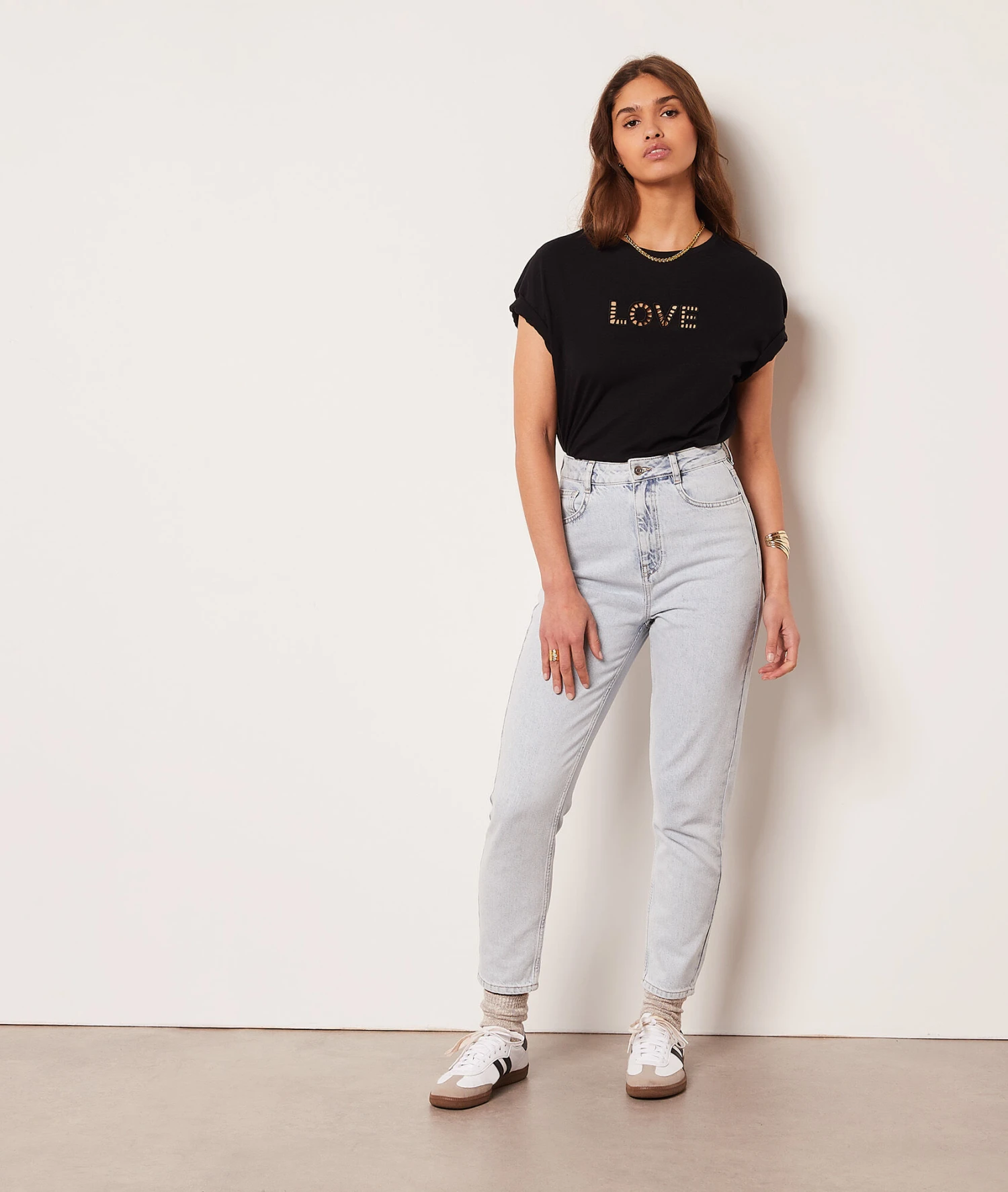 Top Mit Kurzen Ärmeln, Durchbrochen, „love“ SCHWARZ 7 Top Mit Kurzen Ärmeln, Durchbrochen, „love“ SCHWARZ – Bild 5