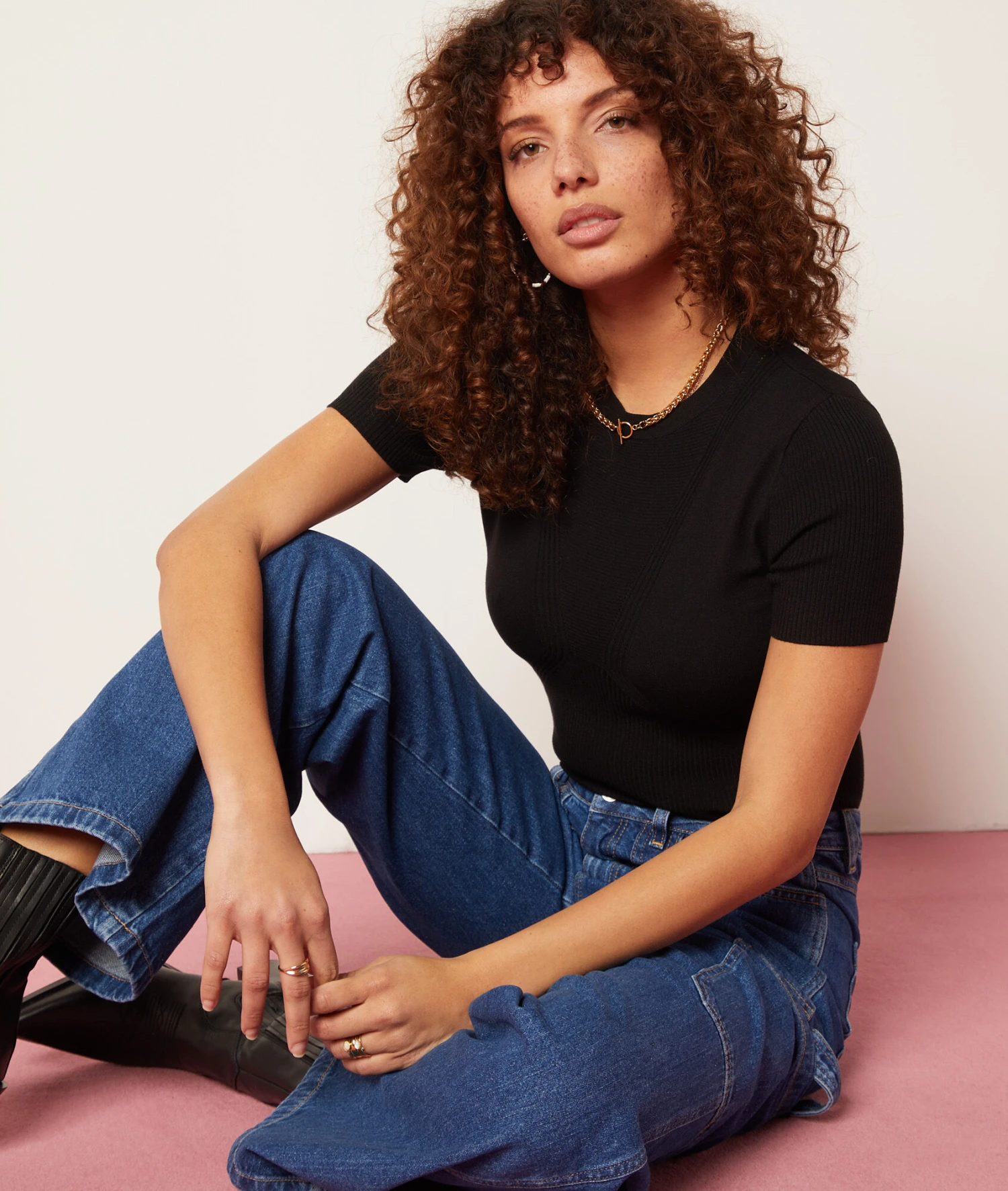 T-Shirt Mit Kurzen Ärmeln Aus Feinem Strick SCHWARZ 3 T-Shirt Mit Kurzen Ärmeln Aus Feinem Strick SCHWARZ