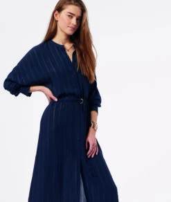 Langes Kleid Mit Schimmernden Details MARINEBLAU -Damen mode Geschaft 653873925 6