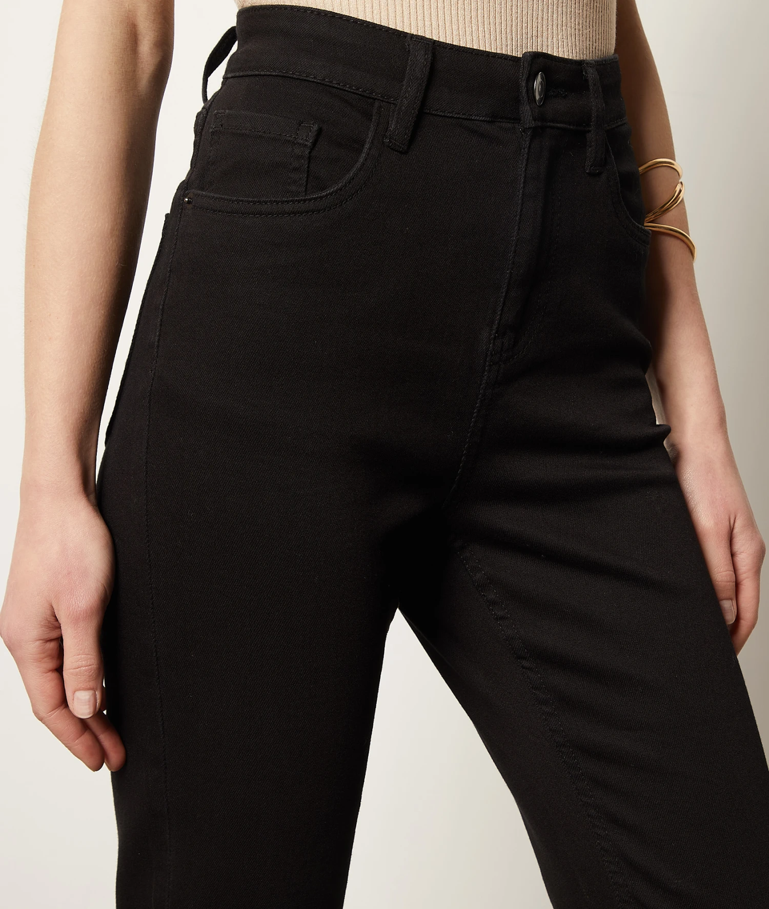 Schmal Geschnittene Hose SCHWARZ 6 Schmal Geschnittene Hose SCHWARZ – Bild 4