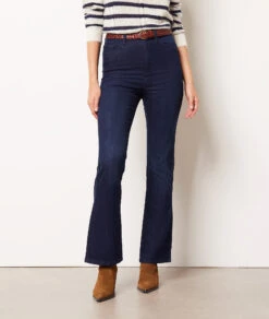 Ausgestellte Jeans BLAU -Damen mode Geschaft 653981034 6