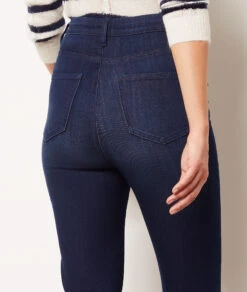 Ausgestellte Jeans BLAU -Damen mode Geschaft 653981034 c