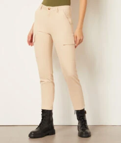 Gerade Geschnittene Hose BEIGE 11 Gerade Geschnittene Hose BEIGE -Damen mode Geschaft 653986283 c