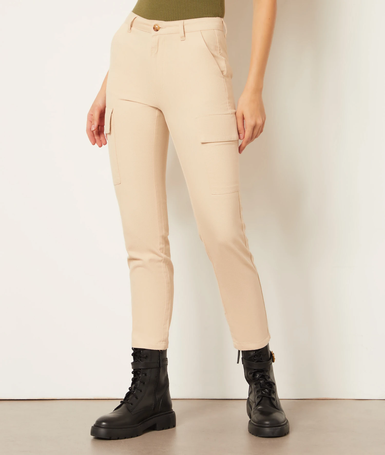 Gerade Geschnittene Hose BEIGE 7 Gerade Geschnittene Hose BEIGE – Bild 5
