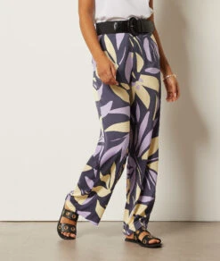 Hose Aus Fließendem Material Mit Print LILA -Damen mode Geschaft 654012507 6