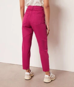 Jeans Im Karottenschnitt FUCHSIA