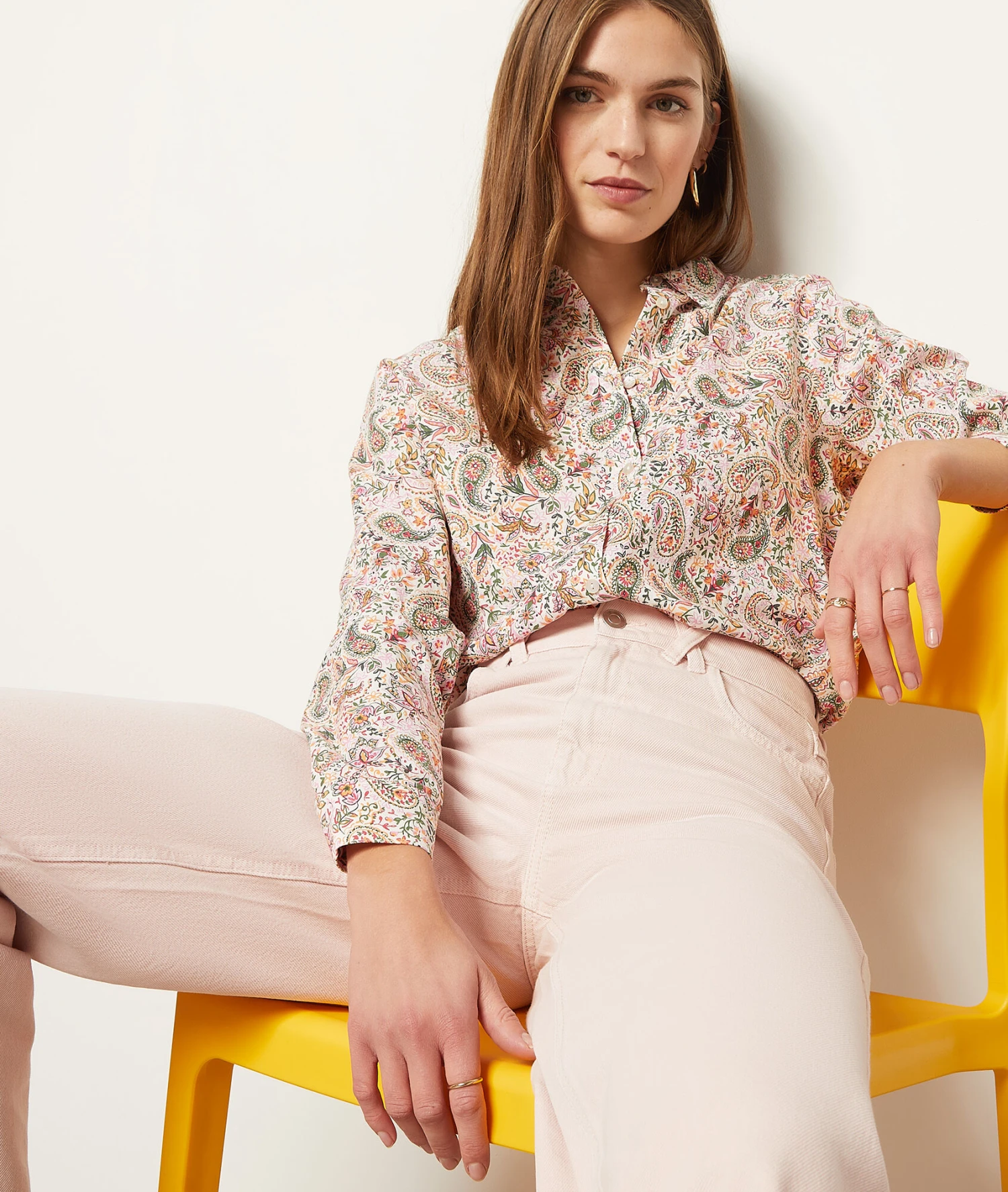 Weit Geschnittene Jeans PUDERROSA 7 Weit Geschnittene Jeans PUDERROSA – Bild 5