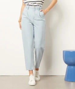 Karottenjeans, 100 % Baumwolle HIMMELBLAU