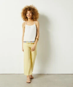 Top Mit Stickereien ECRU 11 Top Mit Stickereien ECRU -Damen mode Geschaft 654058180 c