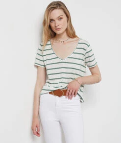 Gestreiftes T-Shirt Aus Leinenmischgewebe KHAKI 11 Gestreiftes T-Shirt Aus Leinenmischgewebe KHAKI -Damen mode Geschaft 654091544 c