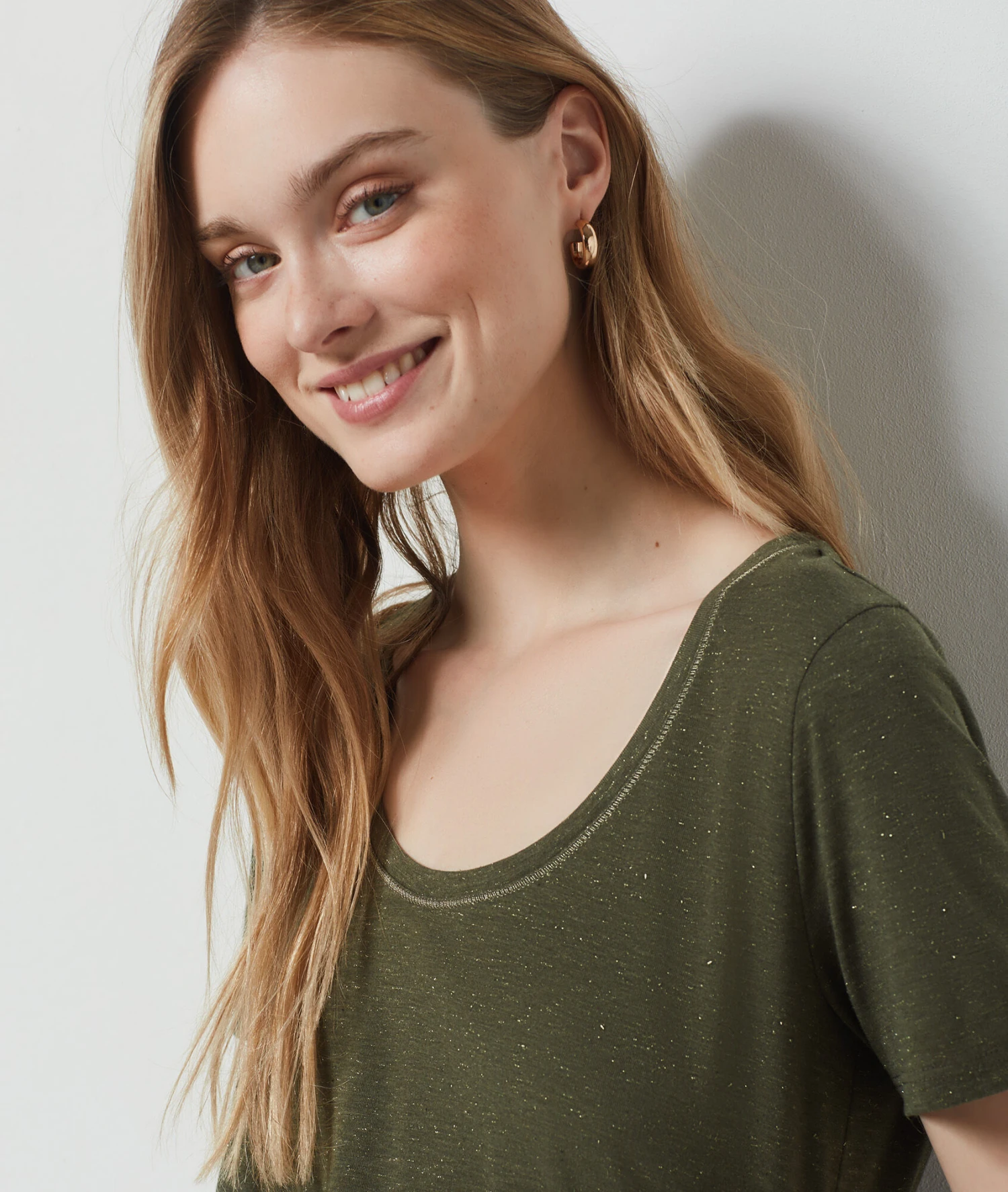 T-Shirt Mit Kurzen Ärmeln, Irisierend KHAKI 6 T-Shirt Mit Kurzen Ärmeln, Irisierend KHAKI – Bild 4