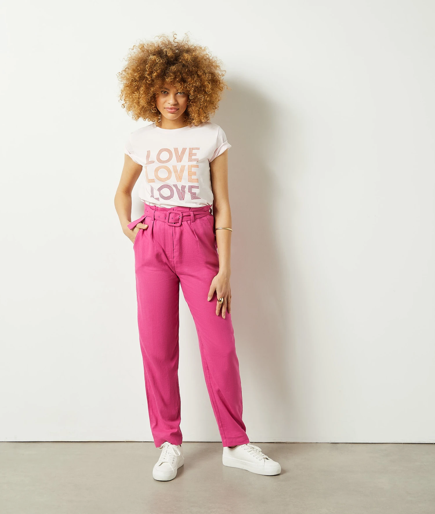 T-Shirt Mit Print „Love“ BLUSH 5 T-Shirt Mit Print „Love“ BLUSH – Bild 3